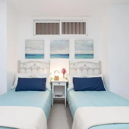 Apartment Home2book Stunning View *