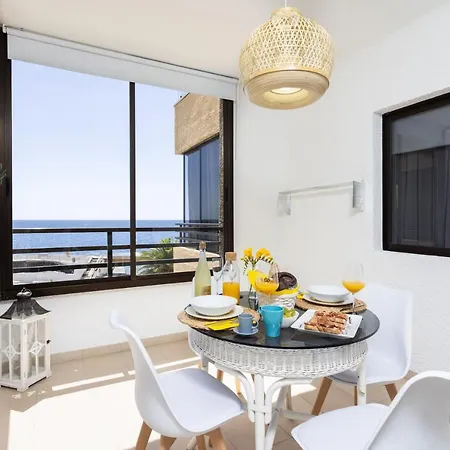 Apartment Home2book Stunning View *